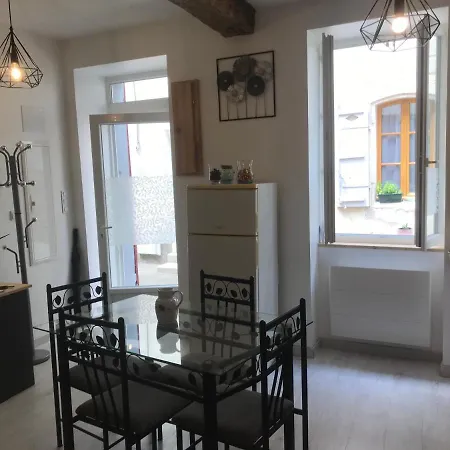 Maison Chaleureuse Au Centre Appartement